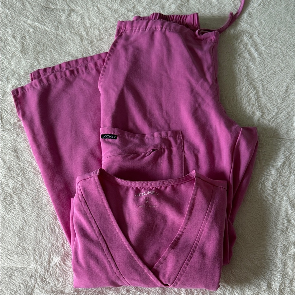 Jockey Women's Vibrant Pink scrub Set